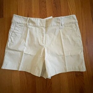 Loft Classic Women's Cream Cotton-Blend Shorts